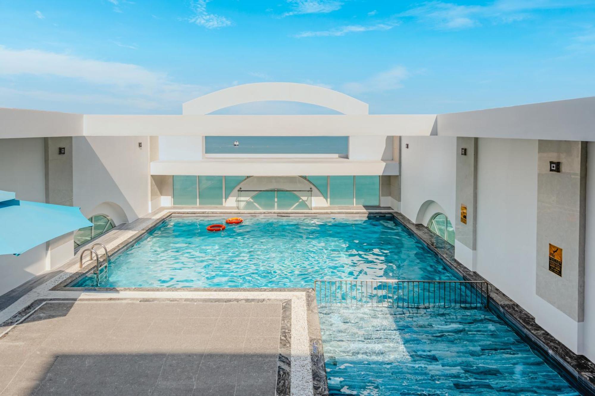 Paracel Beach Hotel Дананг Экстерьер фото