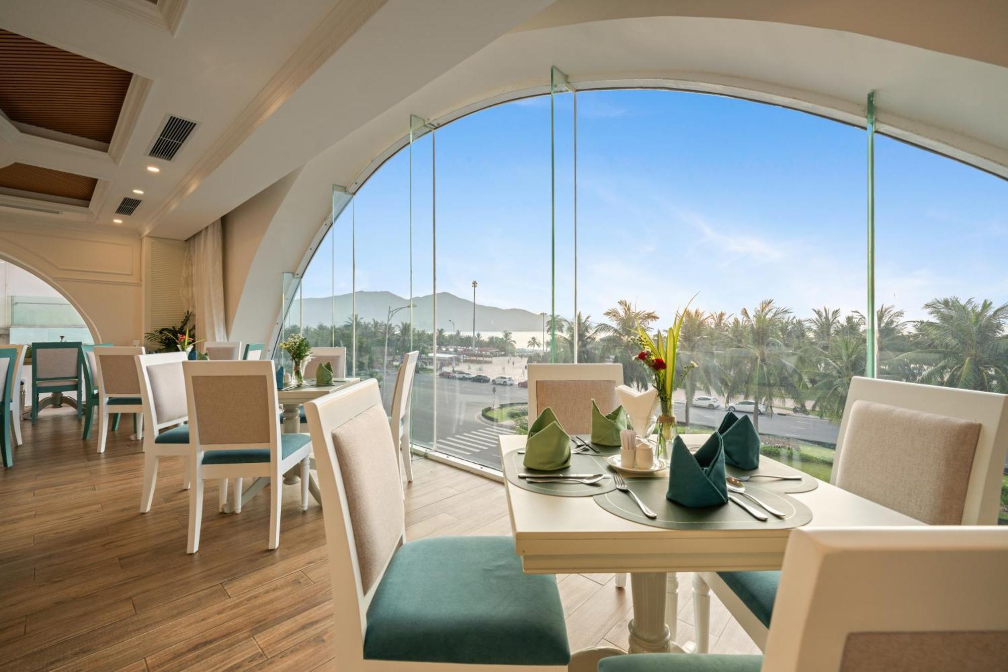 Paracel Beach Hotel Дананг Экстерьер фото