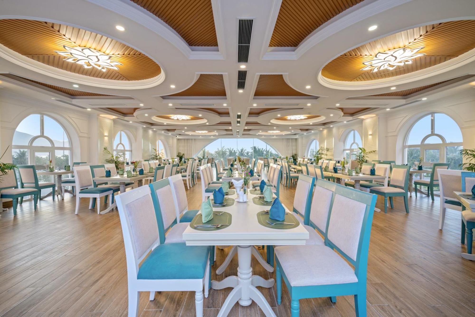 Paracel Beach Hotel Дананг Экстерьер фото