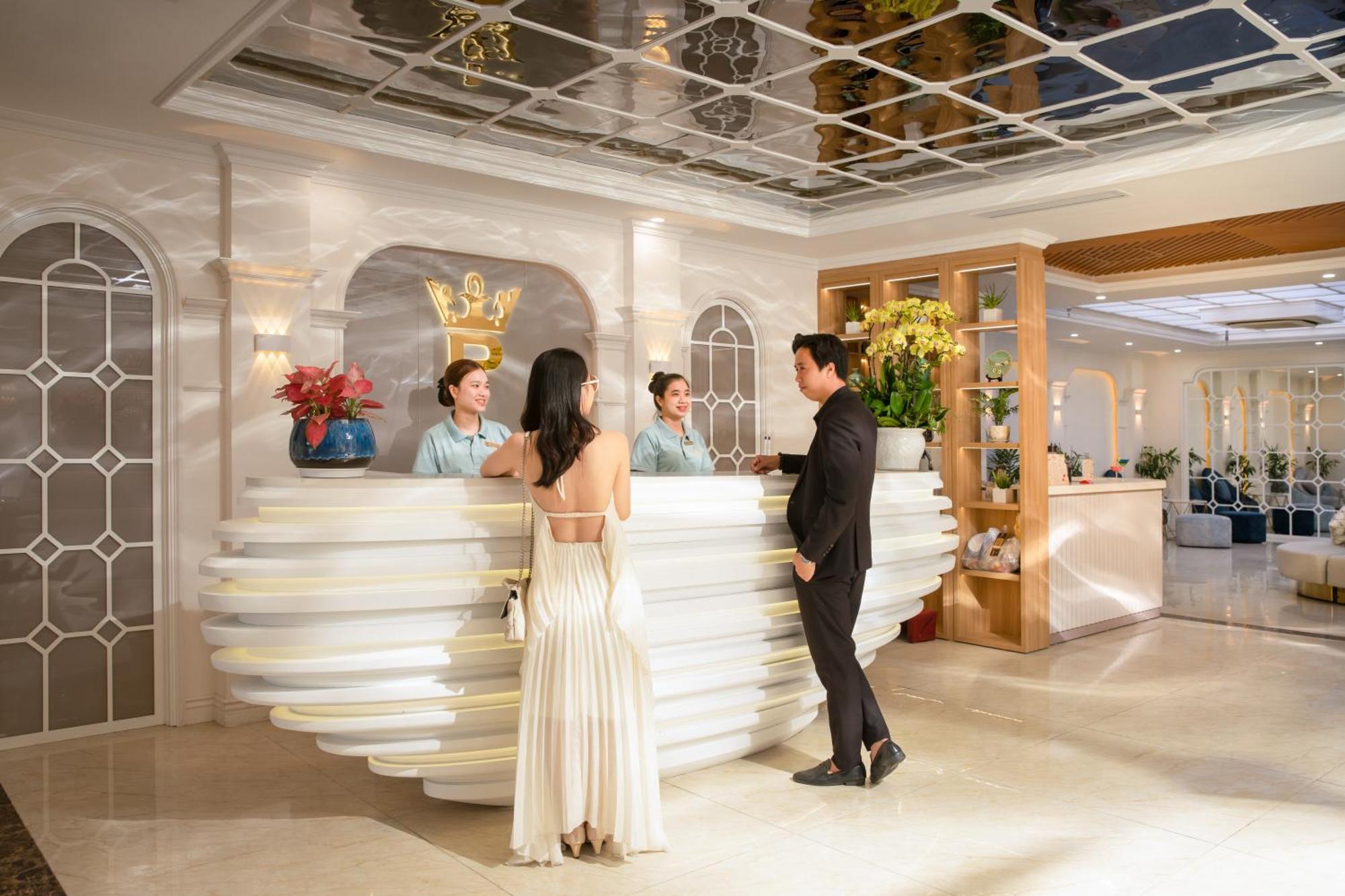 Paracel Beach Hotel Дананг Экстерьер фото